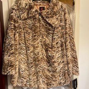 Brand new Beautiful pull over faux fur sweater